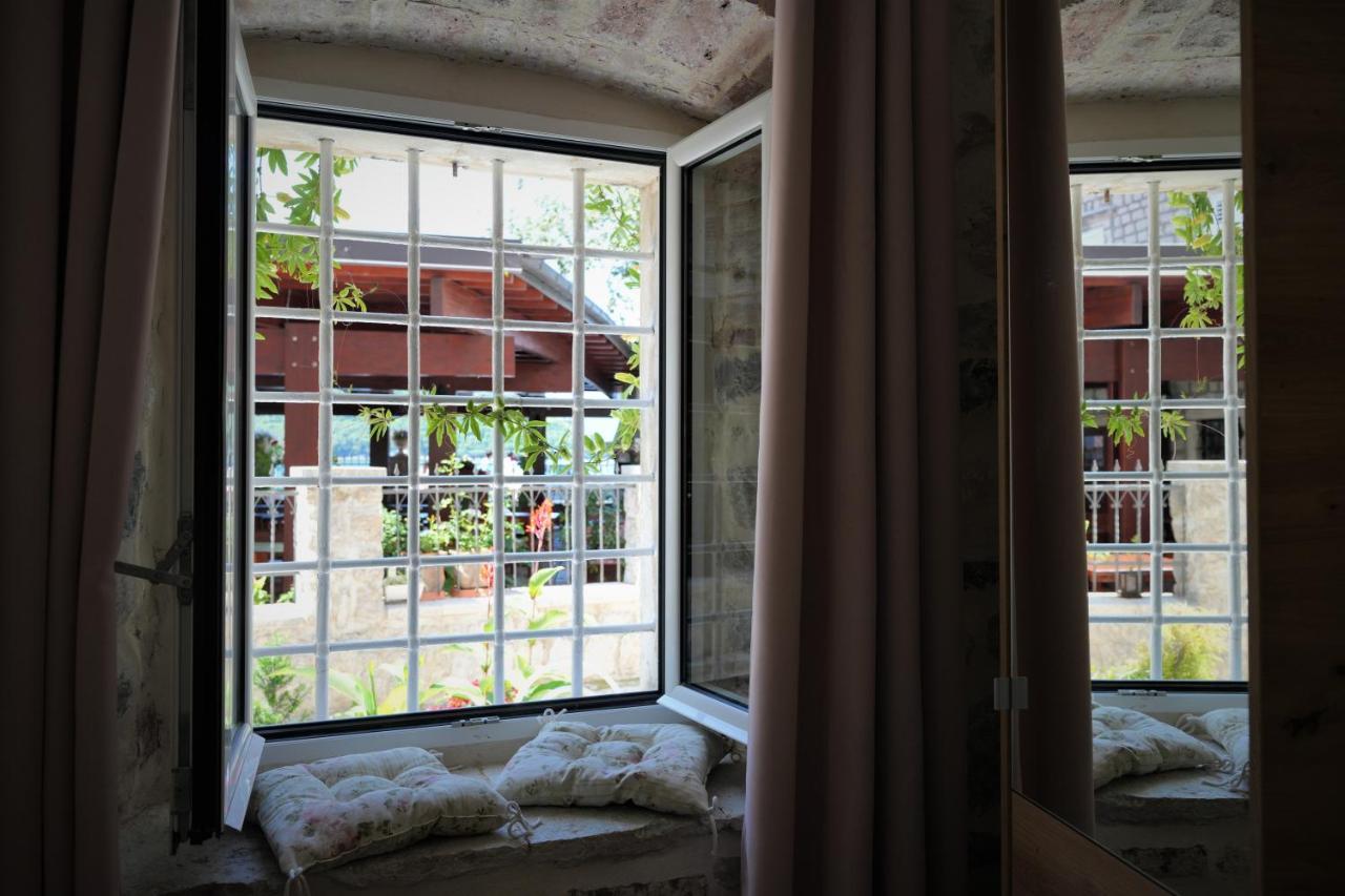 Apartments Visit Пераст Экстерьер фото